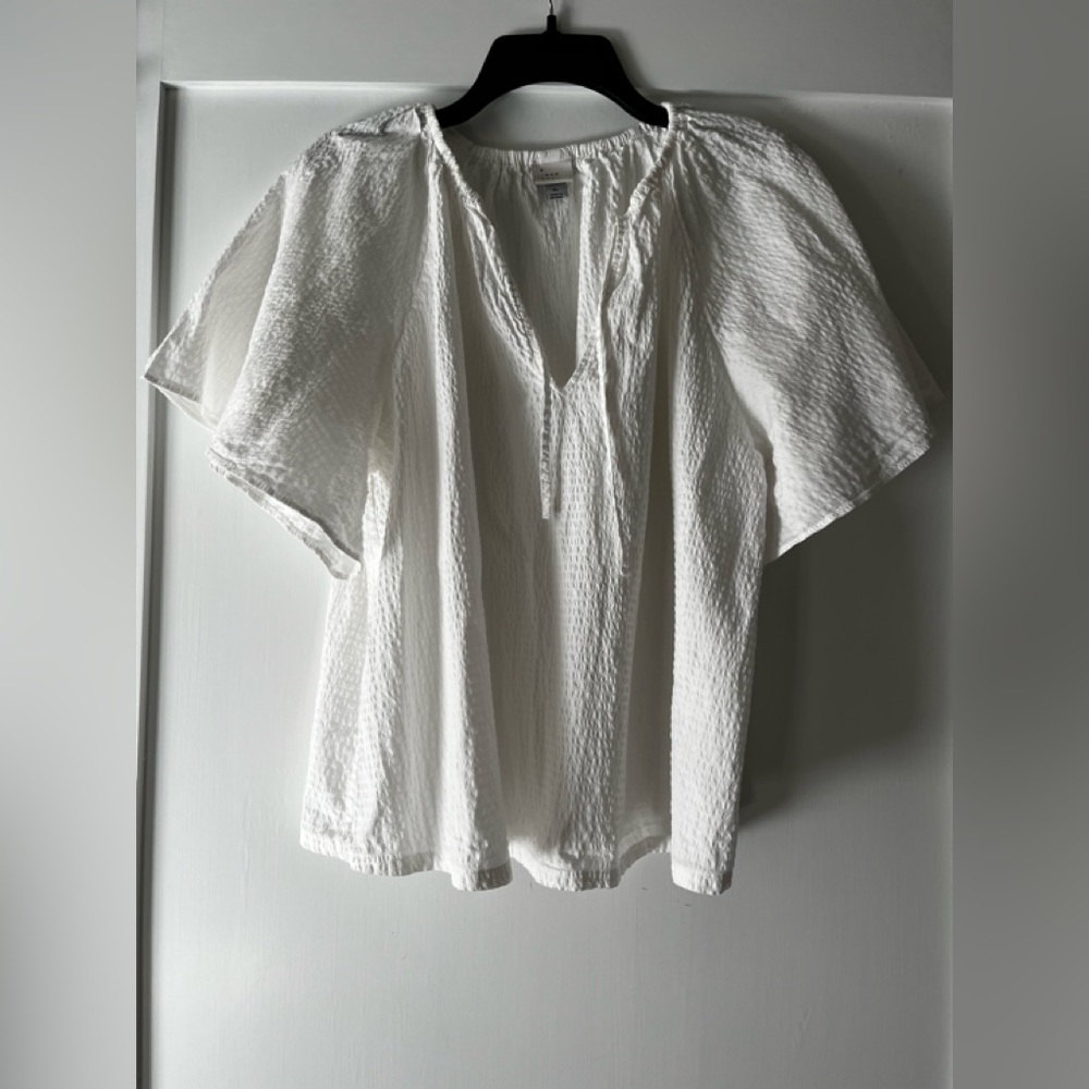 White crinkled gauze shirt